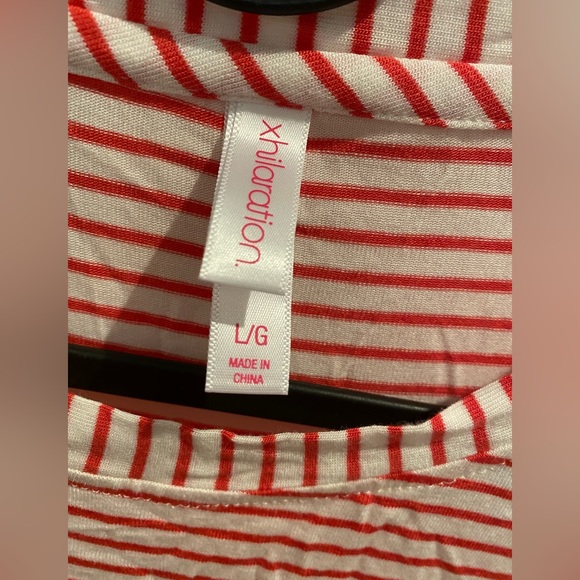 Xhiliration Striped High Low Top Size Large NWT - Picture 4 of 5